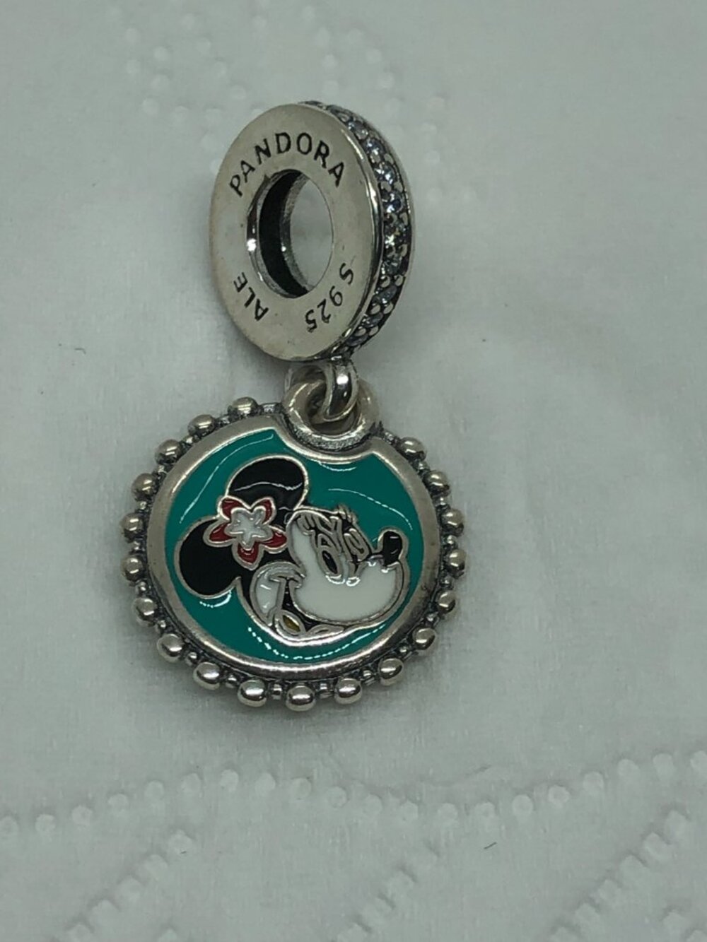 ✨ ✨Pandora Disney Parks St. Louis Arch Minnie Mouse Dangle Charm